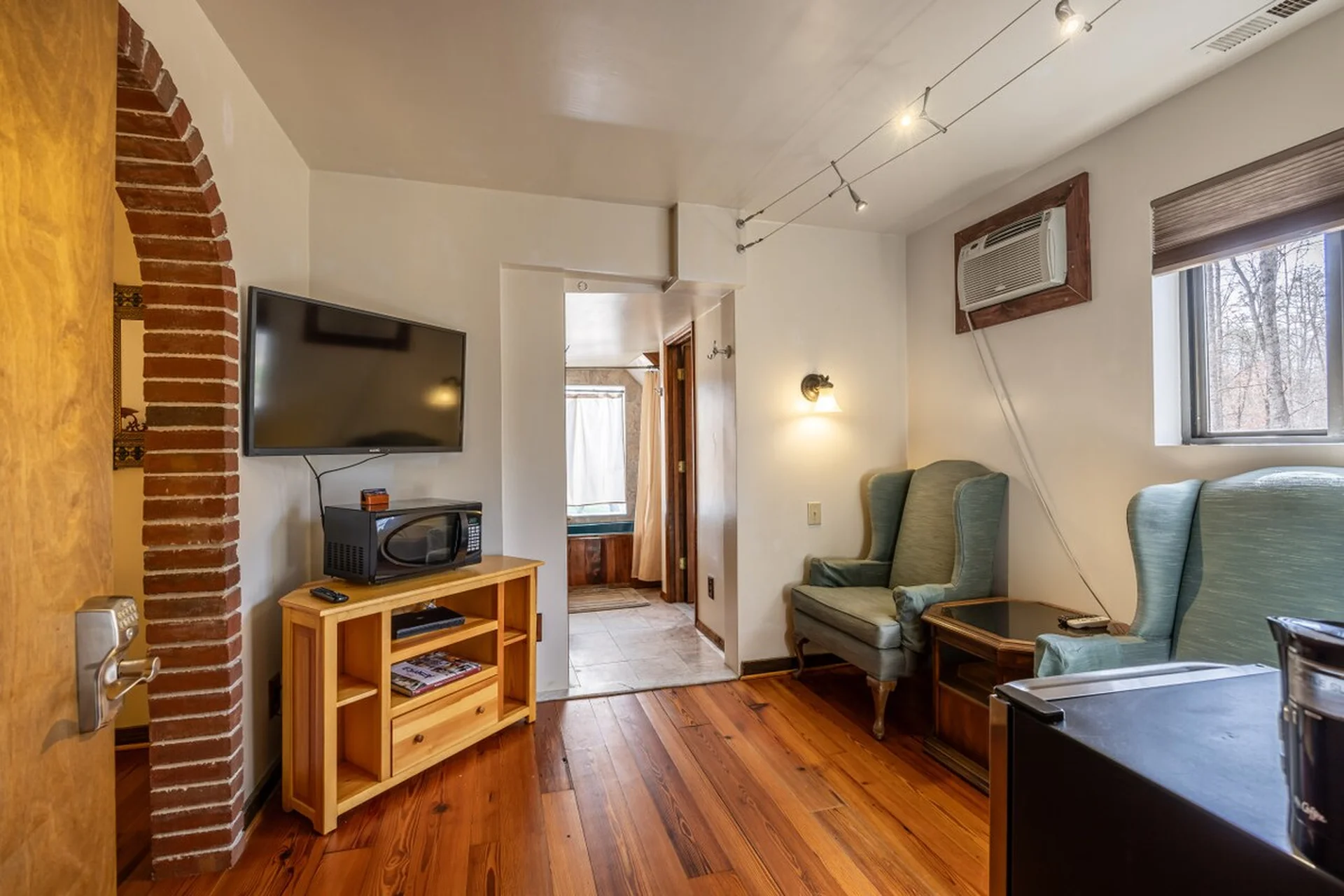 Royal Suite - Image 5