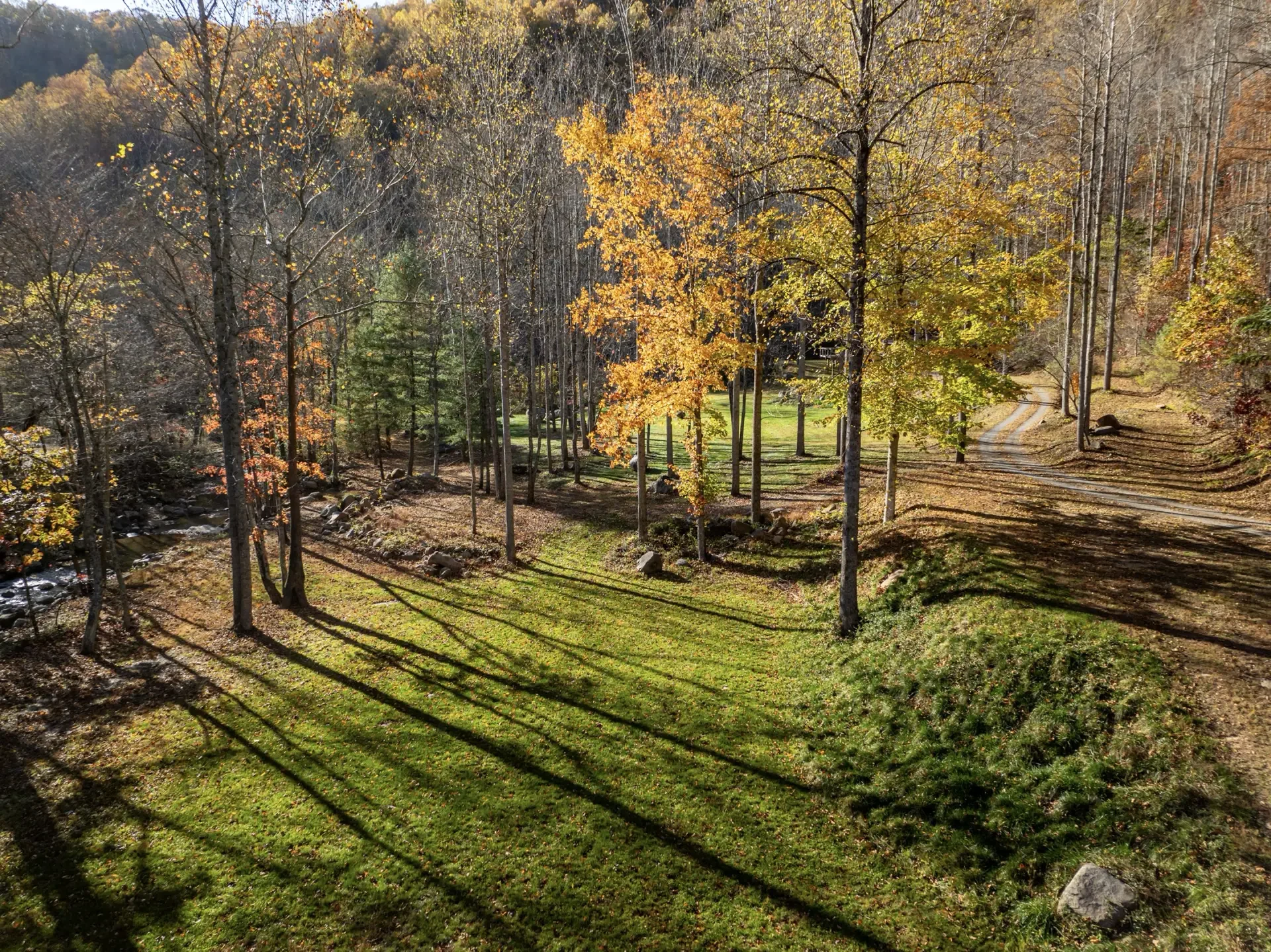 Zen River Retreat - Image 39