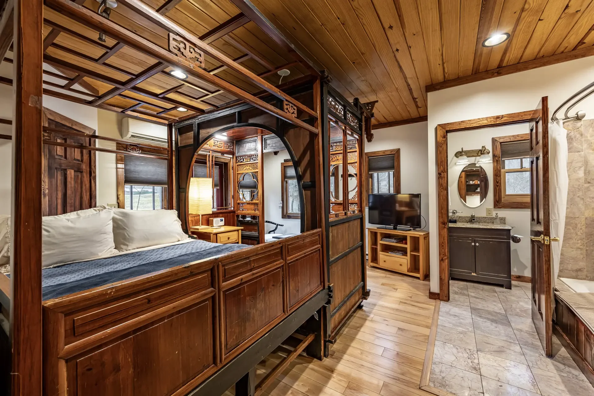 Zen Suite - Image 13