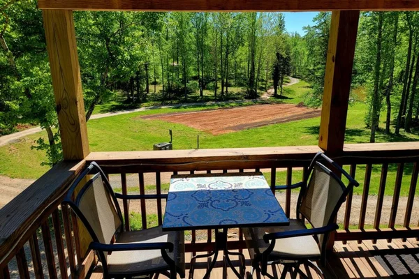 Cascina Rococo guest suite at White Lotus Eco Spa Retreat, Stanardsville, VA — photo 15 of 40