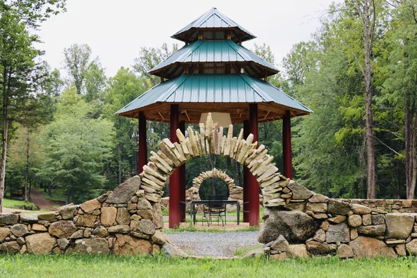Crow’s Nest barn at White Lotus Eco Spa Retreat, Stanardsville, VA — photo 29 of 33