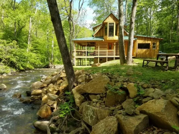 Log Cabin on the River cabin at White Lotus Eco Spa Retreat, Stanardsville, VA — photo 3 of 30