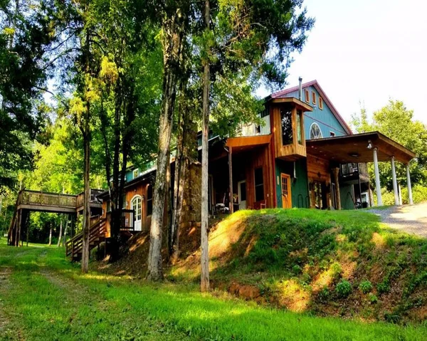 Pondview house at White Lotus Eco Spa Retreat, Stanardsville, VA — photo 20 of 40