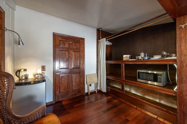 Suite Pea apartment at White Lotus Eco Spa Retreat, Stanardsville, VA — photo 7 of 36