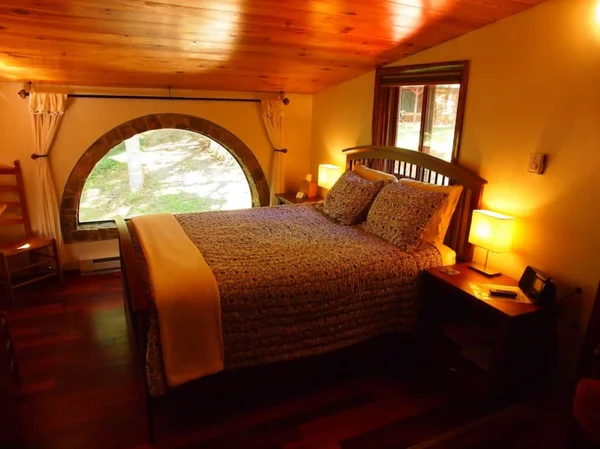 Suite Pea apartment at White Lotus Eco Spa Retreat, Stanardsville, VA — photo 4 of 36