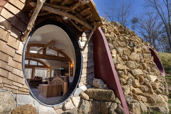 The Hobbit House - Thumbnail 2